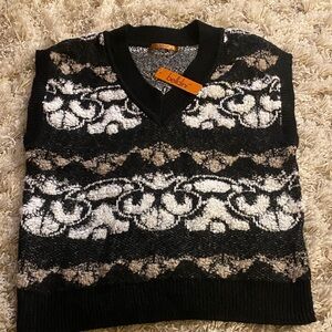 Belldini Elegant Black and White V-Neck Sweater Vest